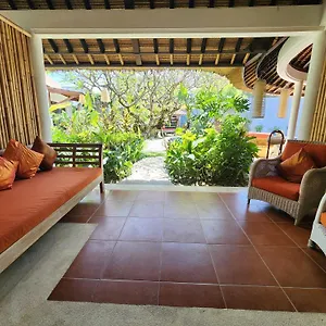 bali-akasa-villa-seminyak-bali.hotelsseminyak.net/